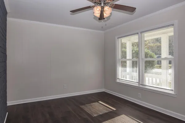 $1,795 | 403 Tulip Street, Summerville, SC 29483