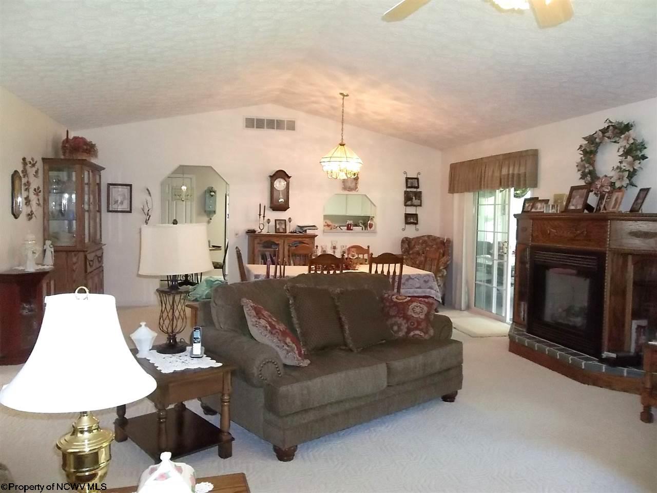 1897 Chenoweth Creek Road Elkins, WV 26241 - Photo 4 of 20 Gallery Image 4
