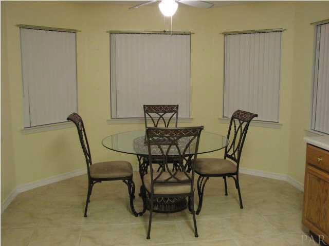 4740 Ridge Pointe Drive Pace, FL 32571 - Photo 11 of 13 Gallery Image 11