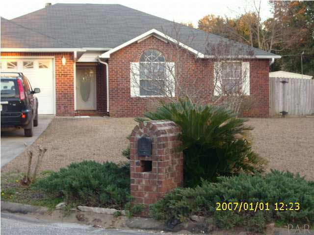 4740 Ridge Pointe Drive Pace, FL 32571 - Photo 3 of 13 Gallery Image 3