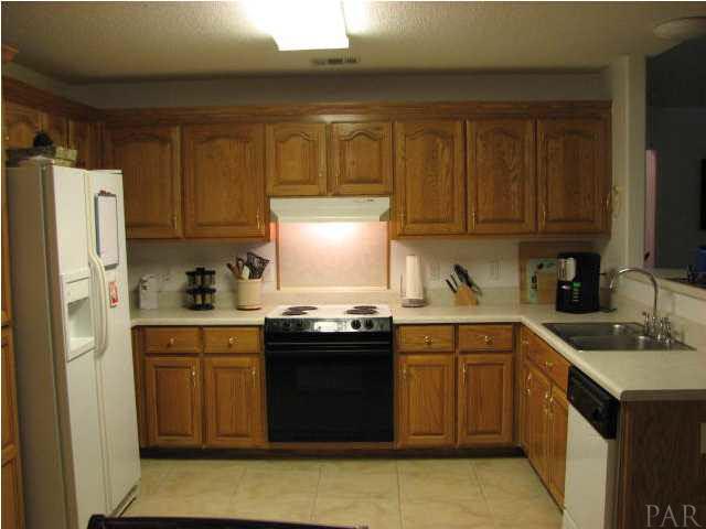 4740 Ridge Pointe Drive Pace, FL 32571 - Photo 10 of 13 Gallery Image 10