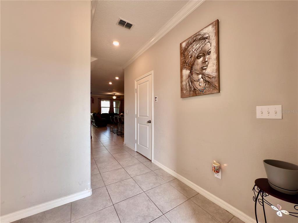 8057 Rolling Shell Trail Wesley Chapel, FL 33545 - Photo 10 of 84