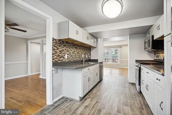 $3,000 | 8102 Pinelake Court, Alexandria, VA 22309