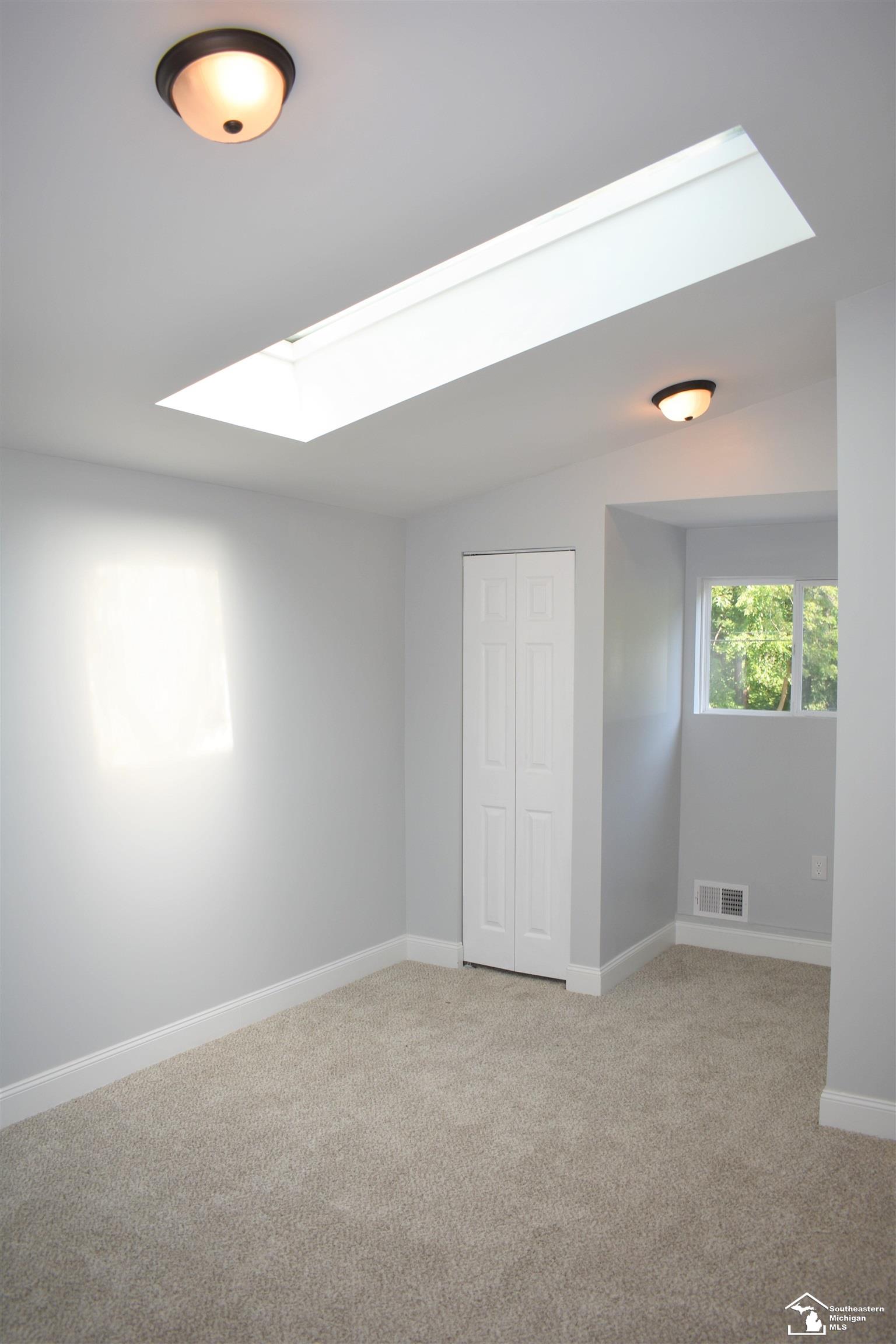 45081 Willis Road Belleville, MI 48111 - Photo 19 of 33 50115074-18.JPG