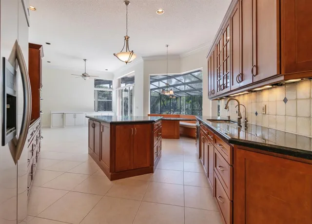 $6,400 | 474 Stonemont Drive, Weston, FL 33326