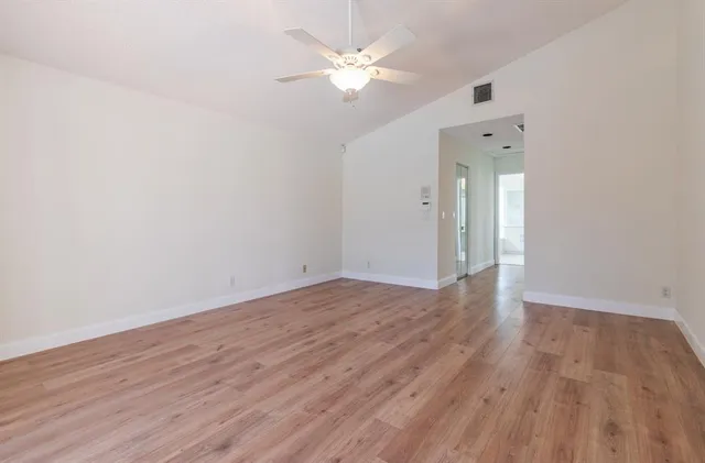 $6,400 | 474 Stonemont Drive, Weston, FL 33326