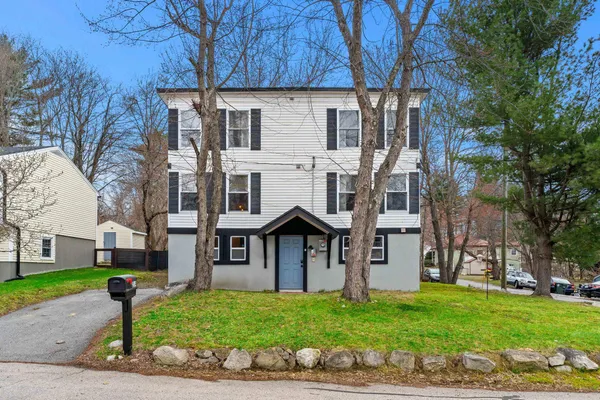$530,000 | 214 Maplehurst Avenue, Manchester, NH 03104