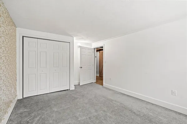 $530,000 | 214 Maplehurst Avenue, Manchester, NH 03104