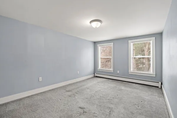 $530,000 | 214 Maplehurst Avenue, Manchester, NH 03104