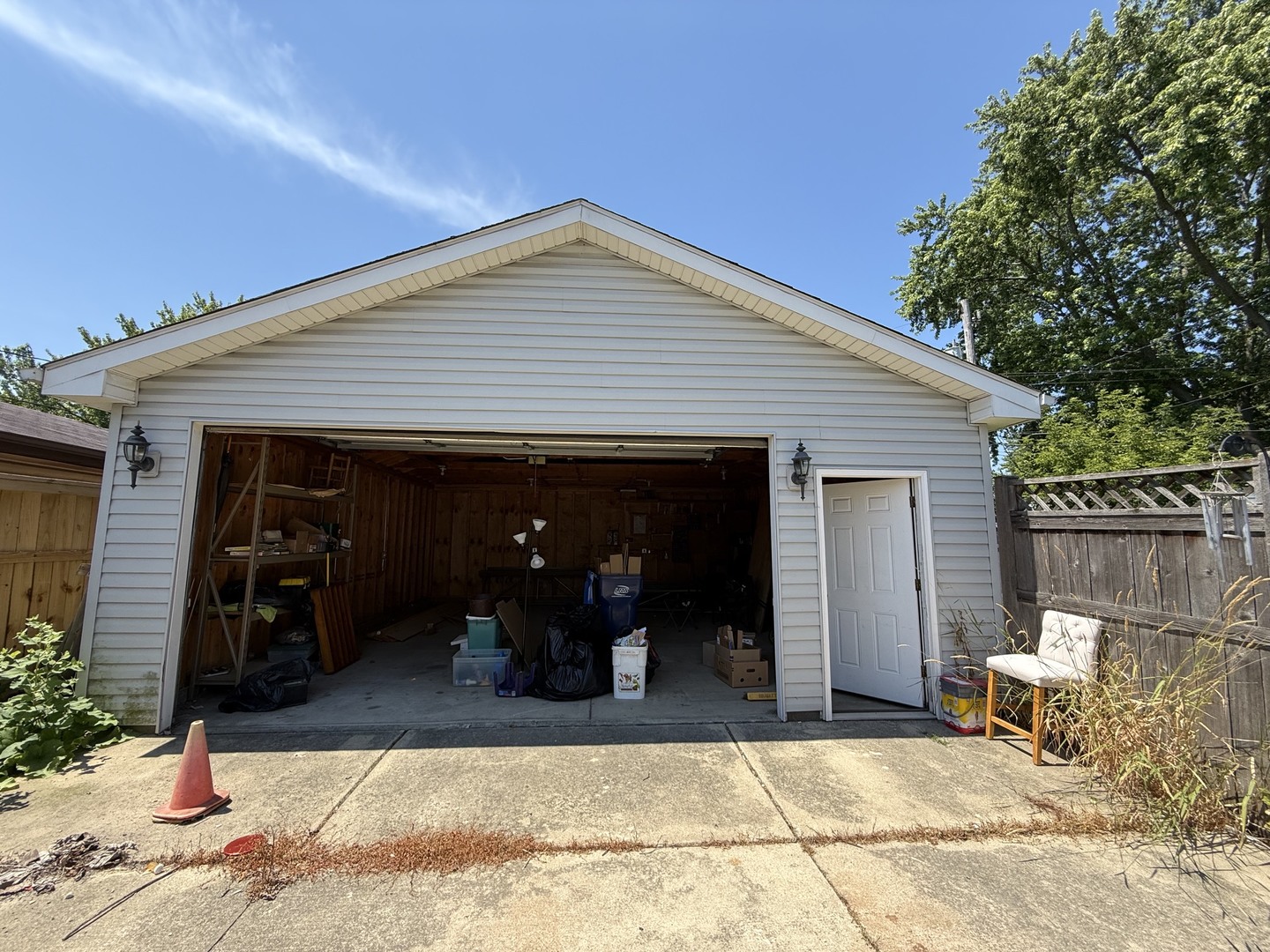 2228 Shawnee Road Waukegan, IL 60087 - Photo 9 of 22