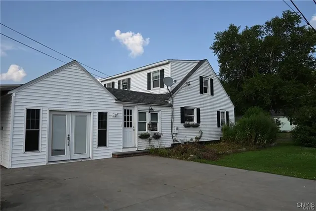 $199,999 | 24 Columbia Parkway, German Flatts, NY 13357