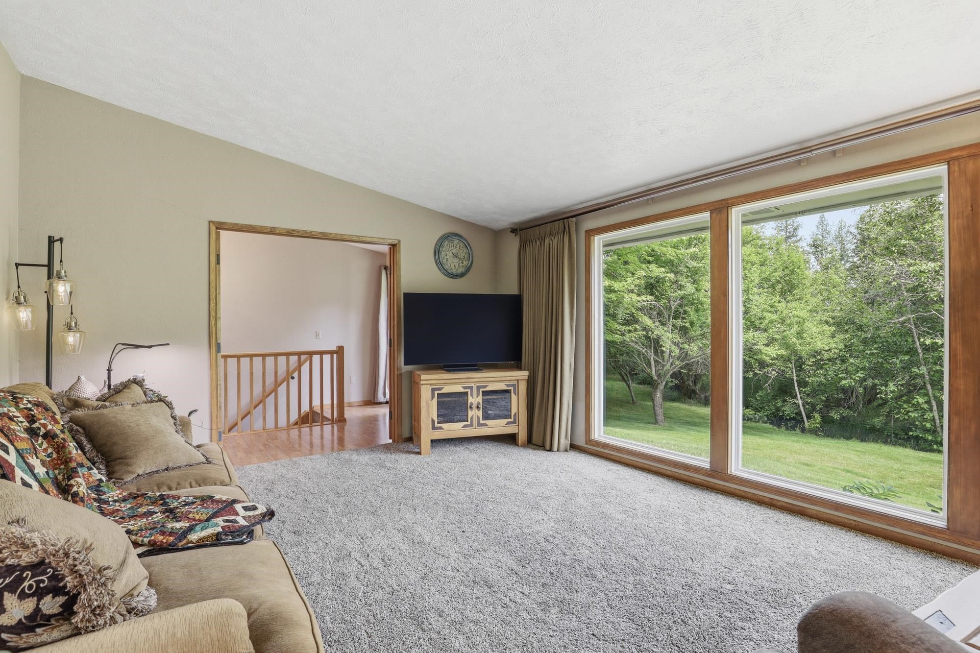 6414 East Chattaroy Road Chattaroy, WA 99003 - Photo 6 of 50 Gallery Image 6