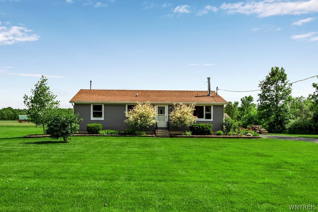 7444 Akron Road Lockport Town, NY 14094 - Photo 1 of 1