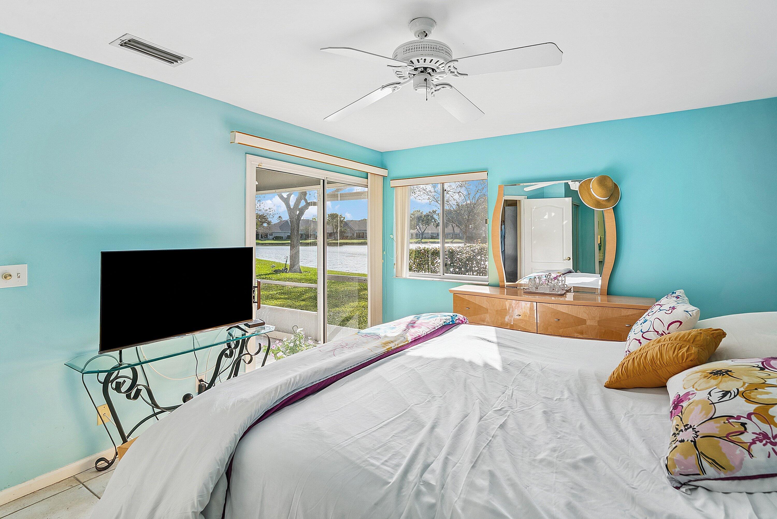 9238 Vineland Court, Unit A Boca Raton, FL 33496 - Photo 17 of 43 017-9238VinelandCourt-A-BocaRaton-FL-334