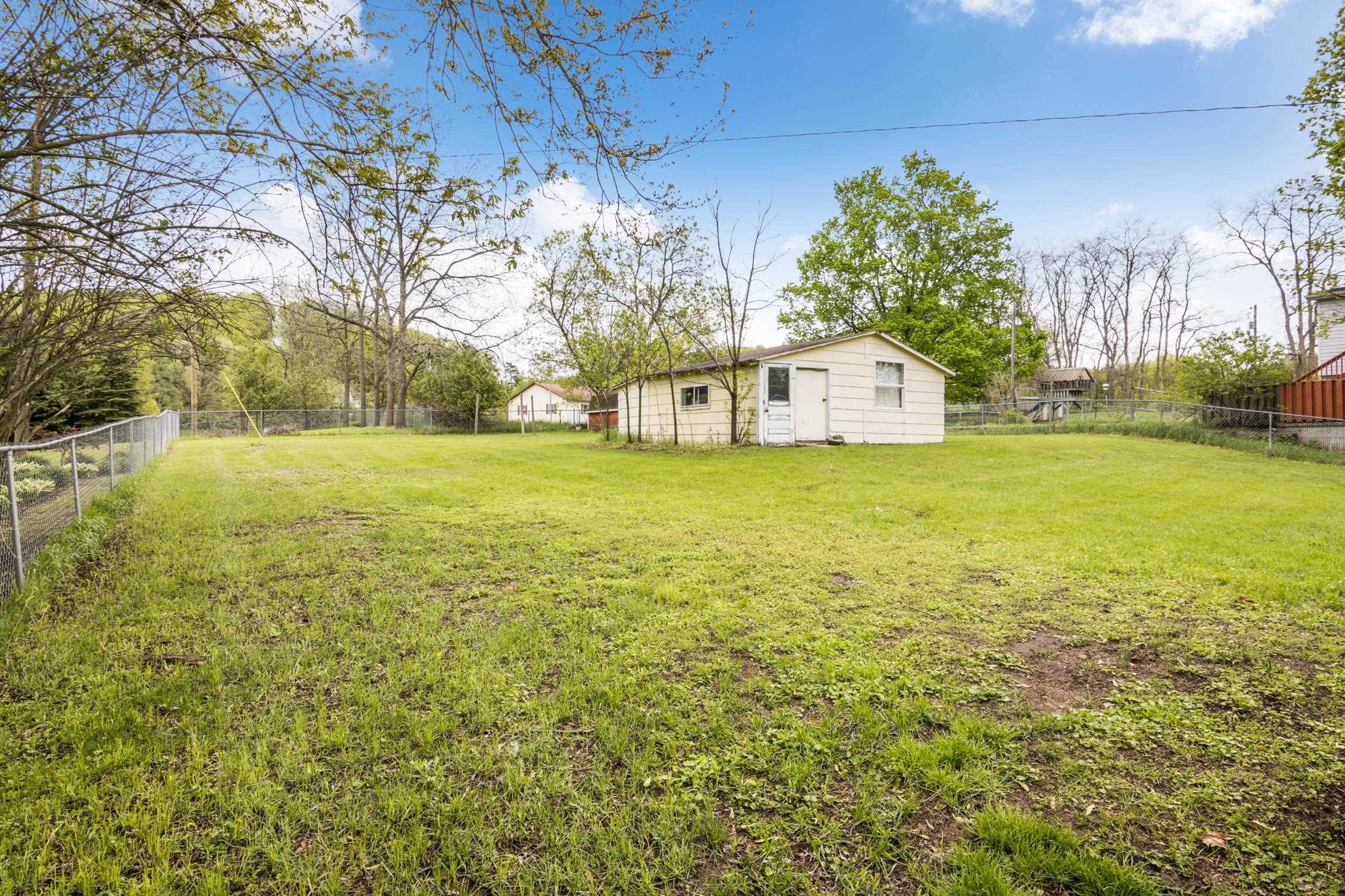 8695 South Maple City Road Maple City, MI 49664 - Photo 25 of 25 Gallery Image 25