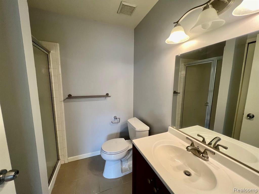 30060 West 12 Mile Road, Unit 94 Farmington, MI 48334 - Photo 19 of 22