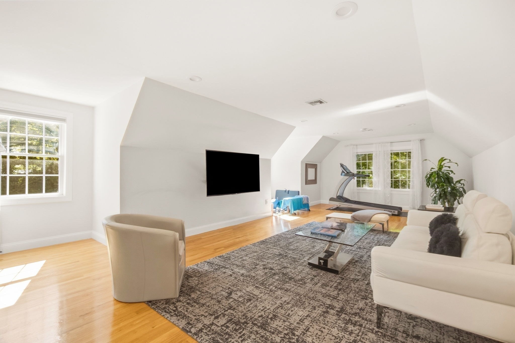 233 Rice Road Wayland, MA 01778 - Photo 11 of 18 Gallery Image 11