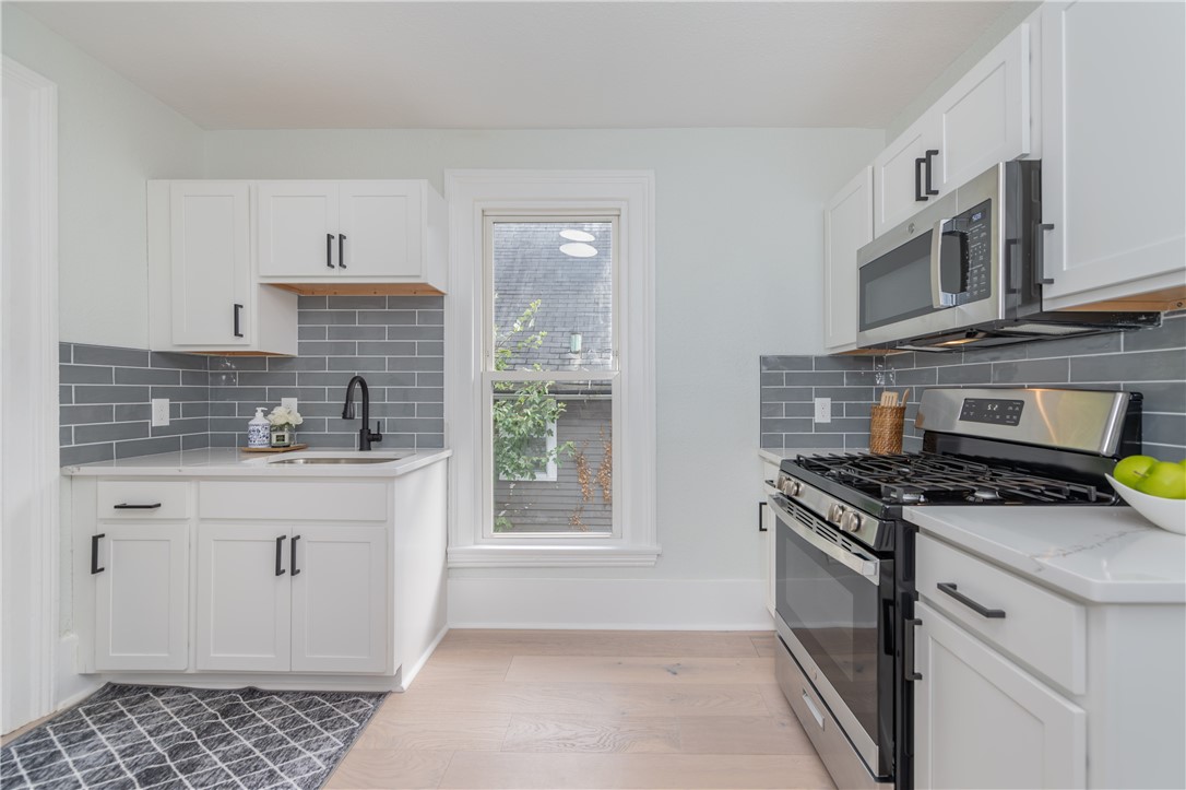 26 Rowley Street Rochester, NY 14607 - Photo 28 of 50