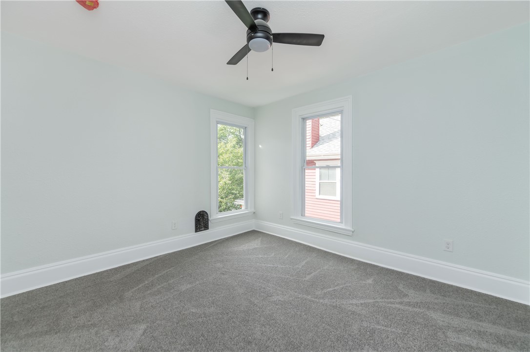 26 Rowley Street Rochester, NY 14607 - Photo 39 of 50