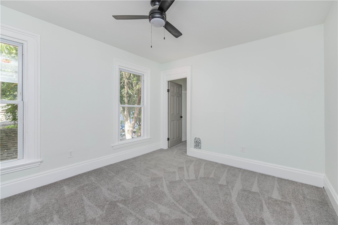 26 Rowley Street Rochester, NY 14607 - Photo 41 of 50