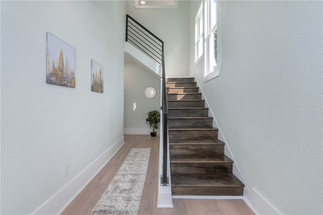 26 Rowley Street Rochester, NY 14607 - Photo 5 of 50