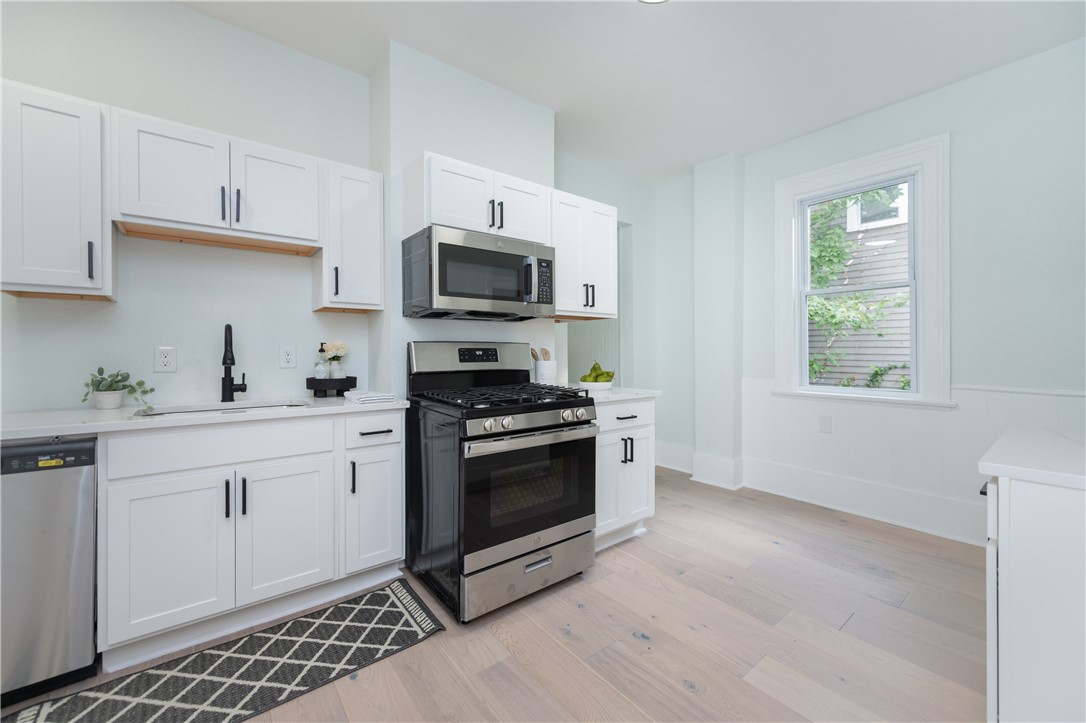 26 Rowley Street Rochester, NY 14607 - Photo 10 of 50