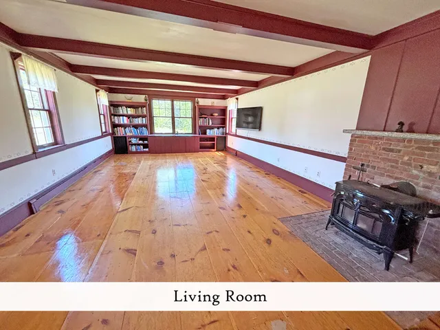 $875,000 | 26 Cape Road, Tremont, ME 04674