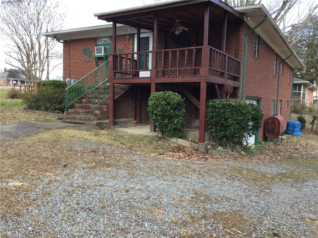 335 Knox Road Gibsonville, NC 27249 - Photo 6 of 21 Gallery Image 6