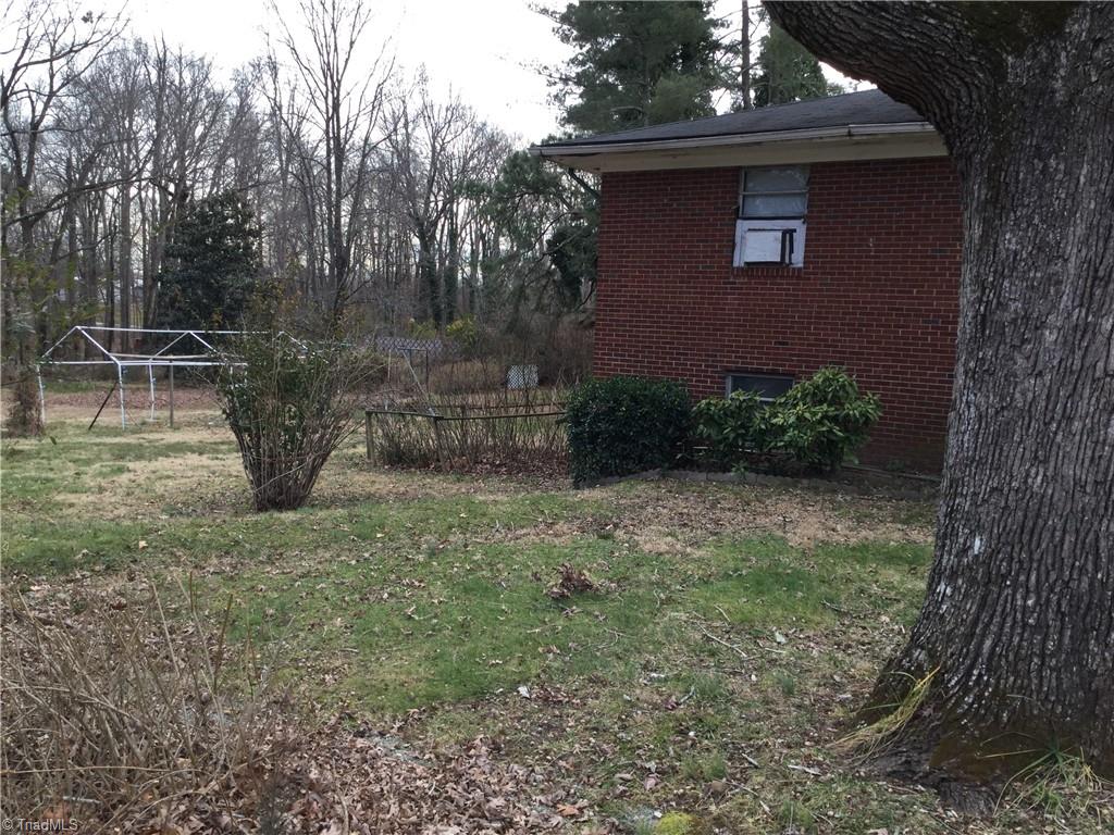335 Knox Road Gibsonville, NC 27249 - Photo 8 of 21 Gallery Image 8