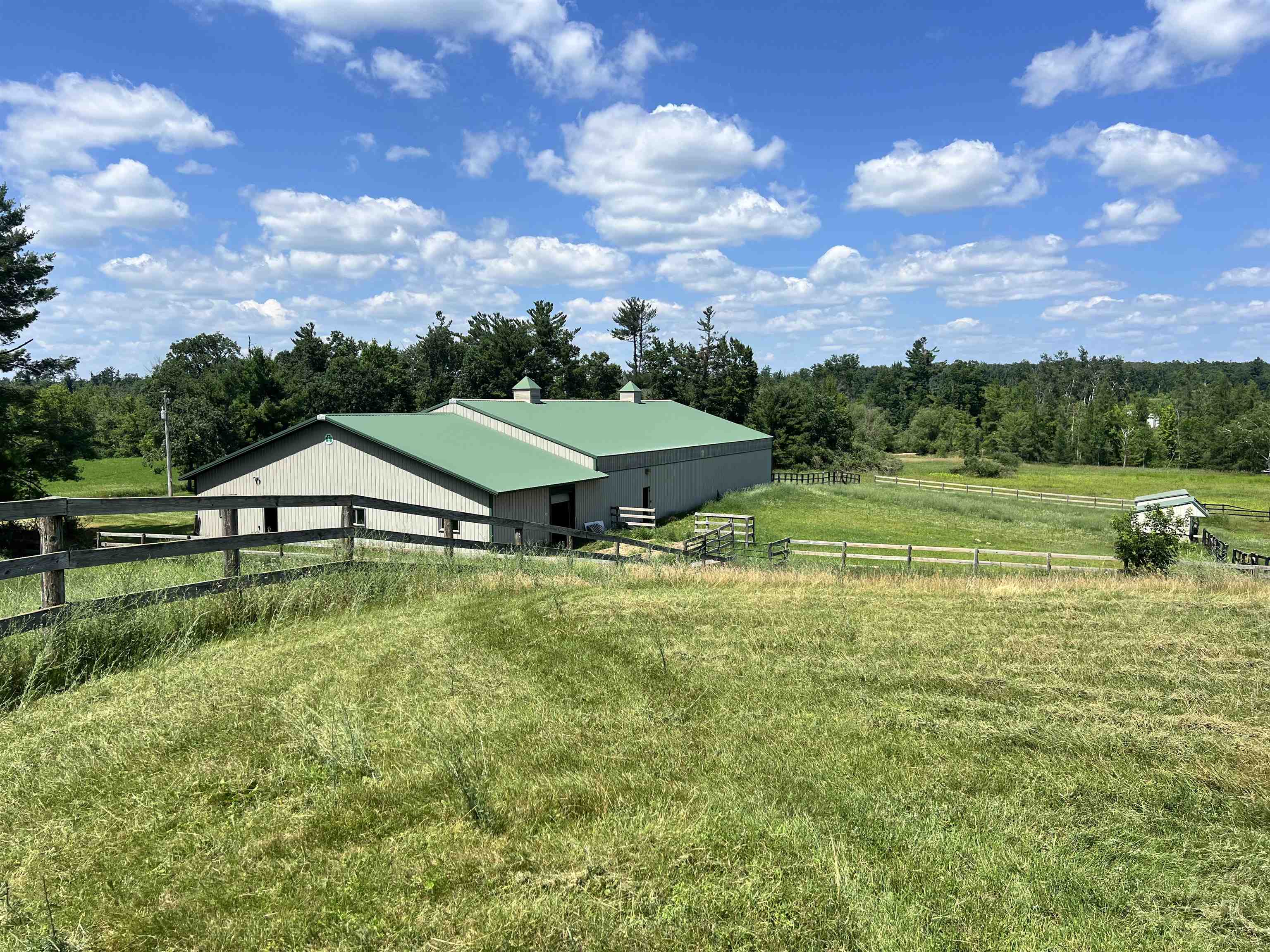 9014 River Road Amherst, WI 54406 - Photo 2 of 44