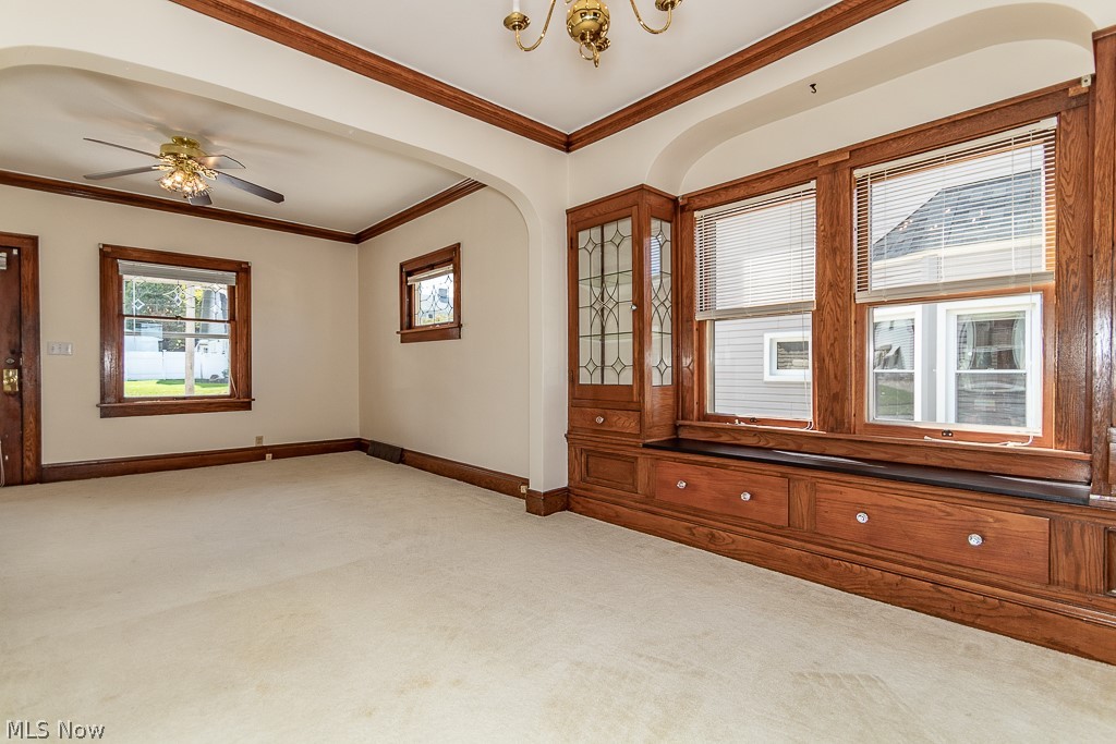 6806 Ridgewood Avenue Parma, OH 44129 - Photo 3 of 24