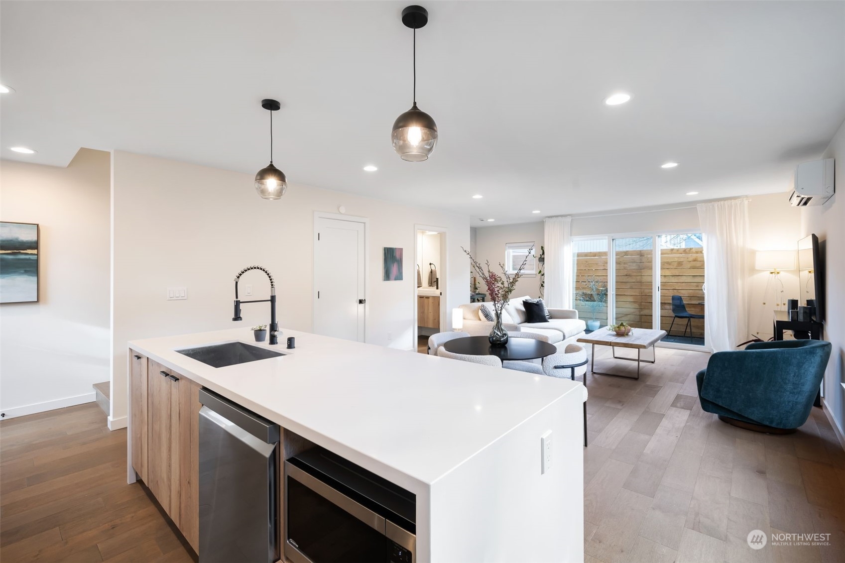 1127 Northwest 60th Street, Unit B Seattle, WA 98107 - Photo 15 of 40