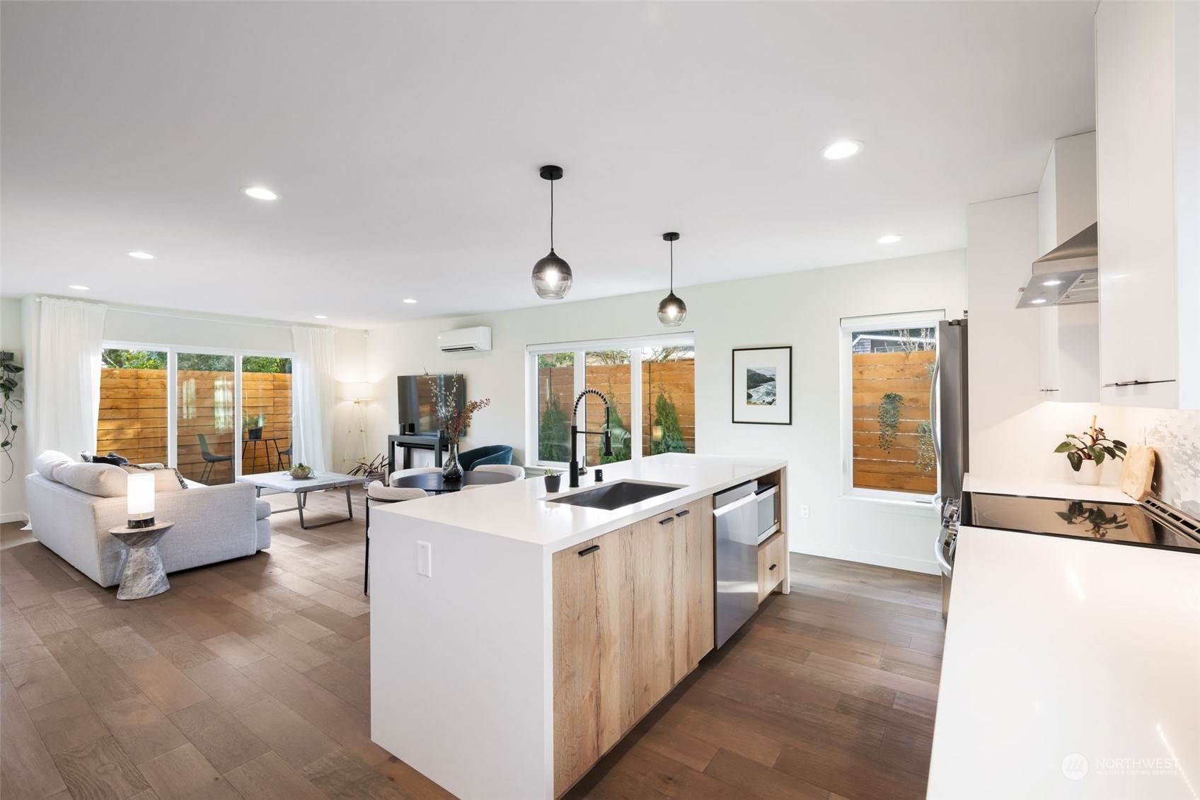 1127 Northwest 60th Street, Unit B Seattle, WA 98107 - Photo 16 of 40