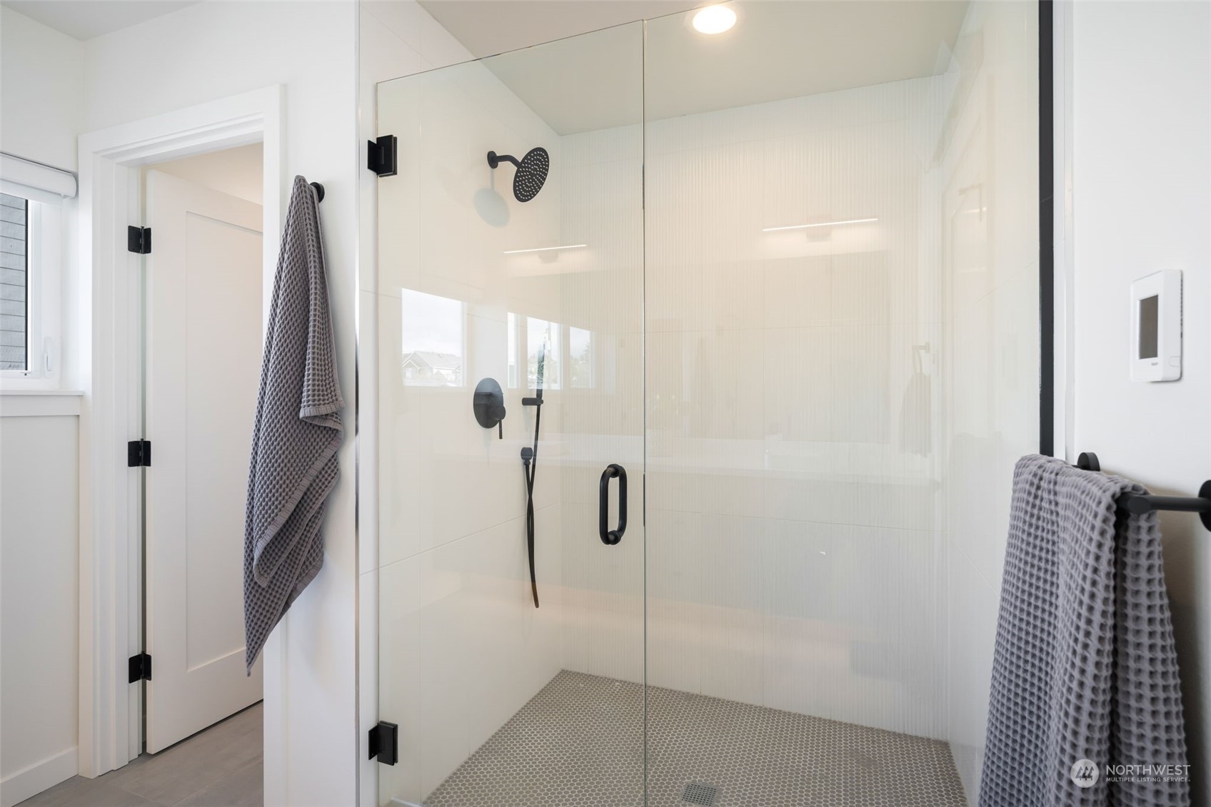 1127 Northwest 60th Street, Unit B Seattle, WA 98107 - Photo 24 of 40