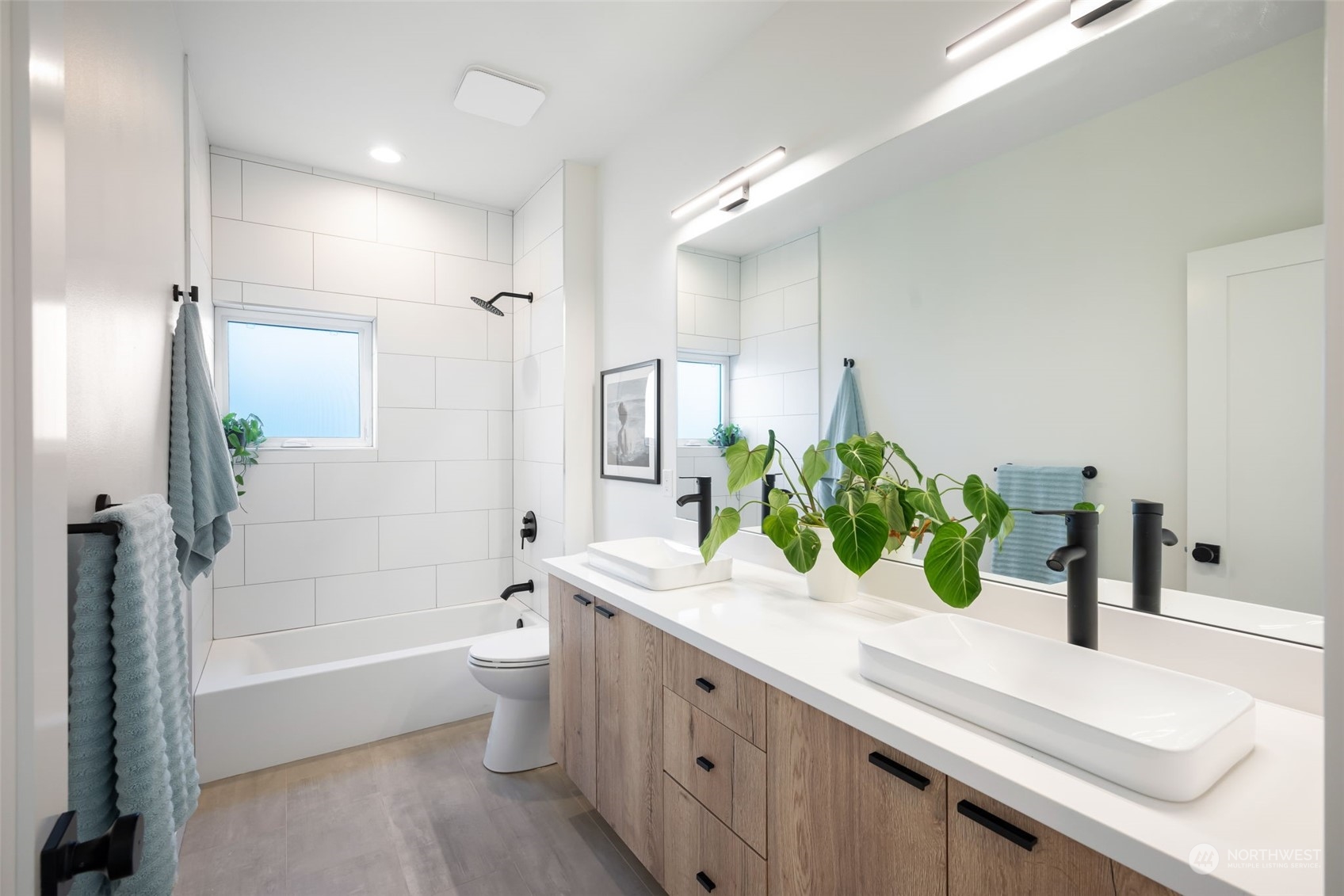 1127 Northwest 60th Street, Unit B Seattle, WA 98107 - Photo 32 of 40