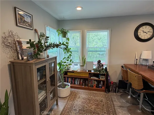 $3,300 | 2852 Exposition Boulevard, Unit C, Santa Monica, CA 90404