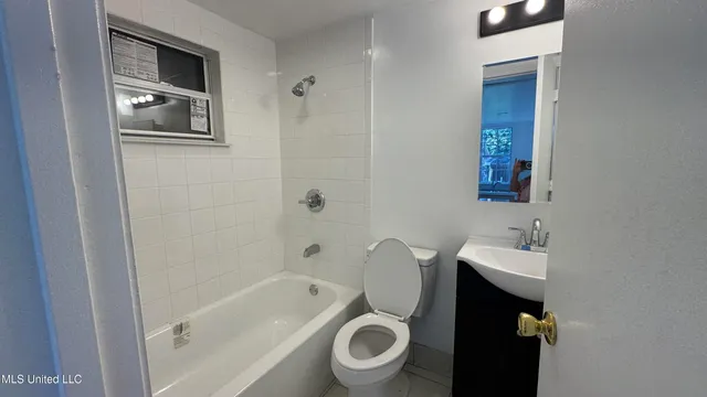 $300,000 | 108 Azalea Drive, Forest, MS 39074