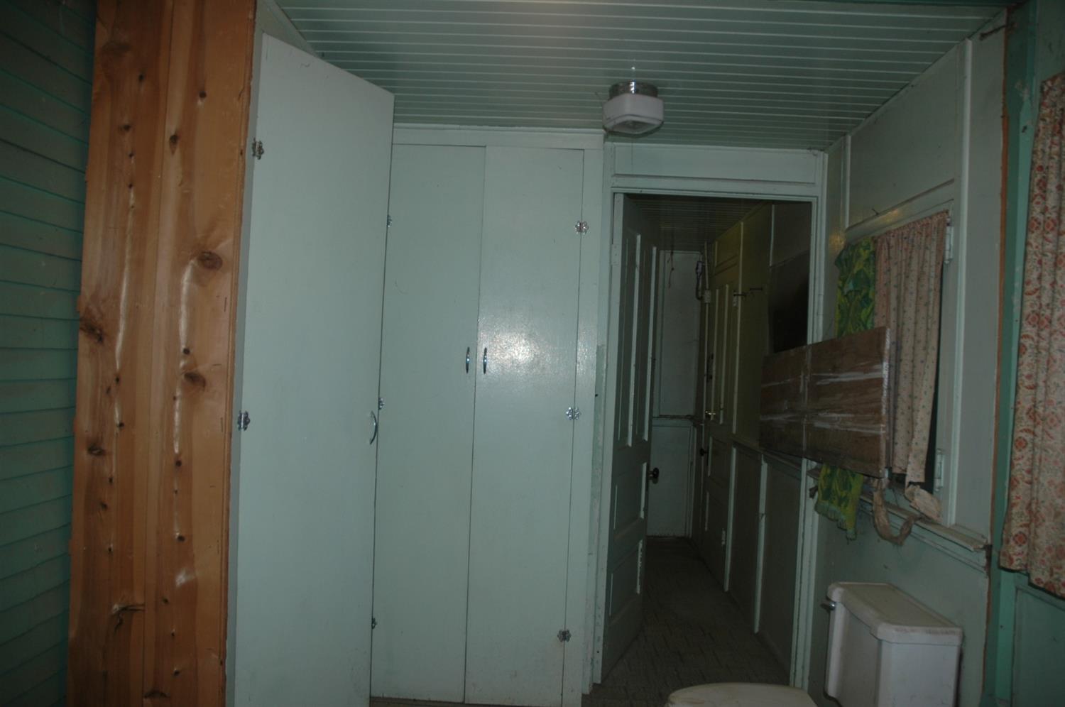 6 Pollasky Avenue Clovis, CA 93612 - Photo 14 of 24 Enclosed Back Porch 3 of 3 photos