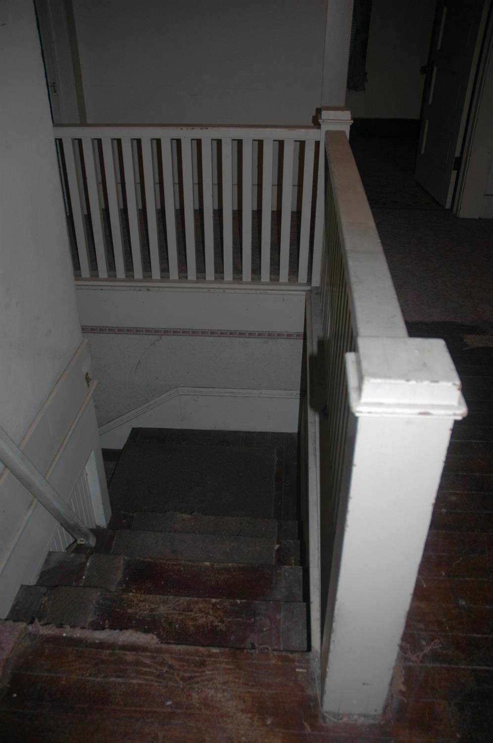 6 Pollasky Avenue Clovis, CA 93612 - Photo 15 of 24 Top of Staircase