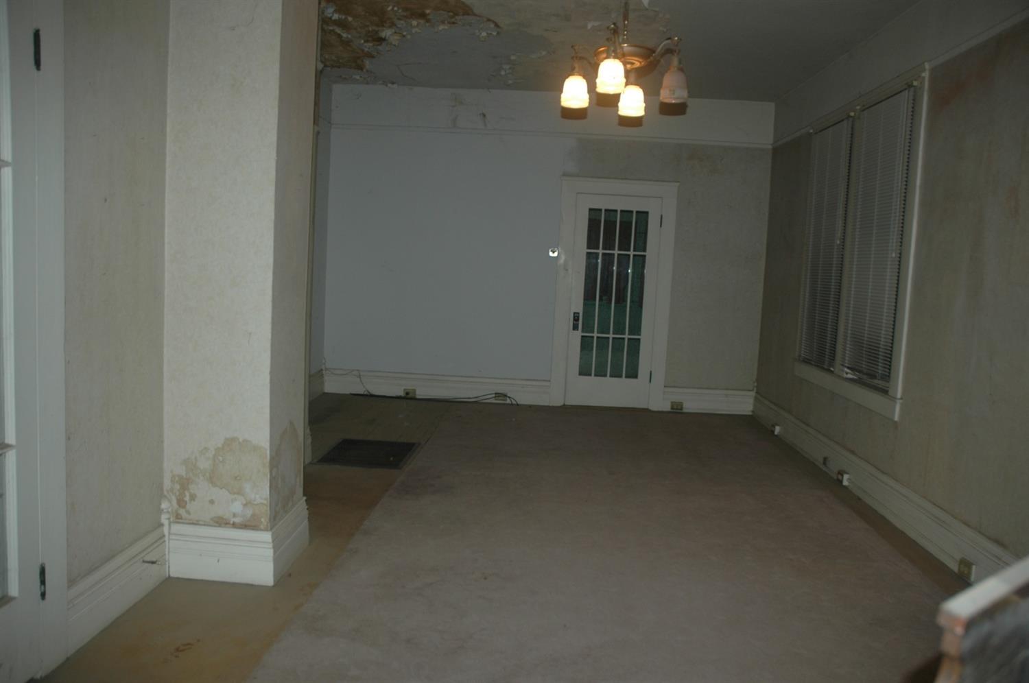 6 Pollasky Avenue Clovis, CA 93612 - Photo 3 of 24 Living Room 1 of 2 photos