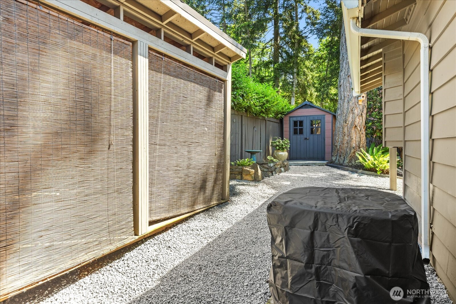 8716 185th Place Southwest Edmonds, WA 98026 - Photo 33 of 40
