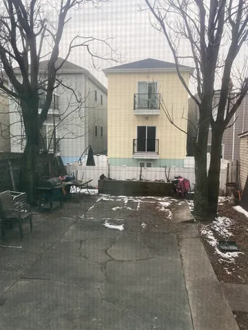 $2,300 | 44 West 19th Street, Unit 1, Bayonne, NJ 07002