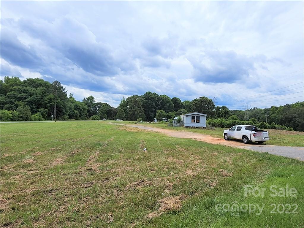 5356 Wylies Mill Road Fort Lawn, SC 29714 - Photo 10 of 41 Gallery Image 10