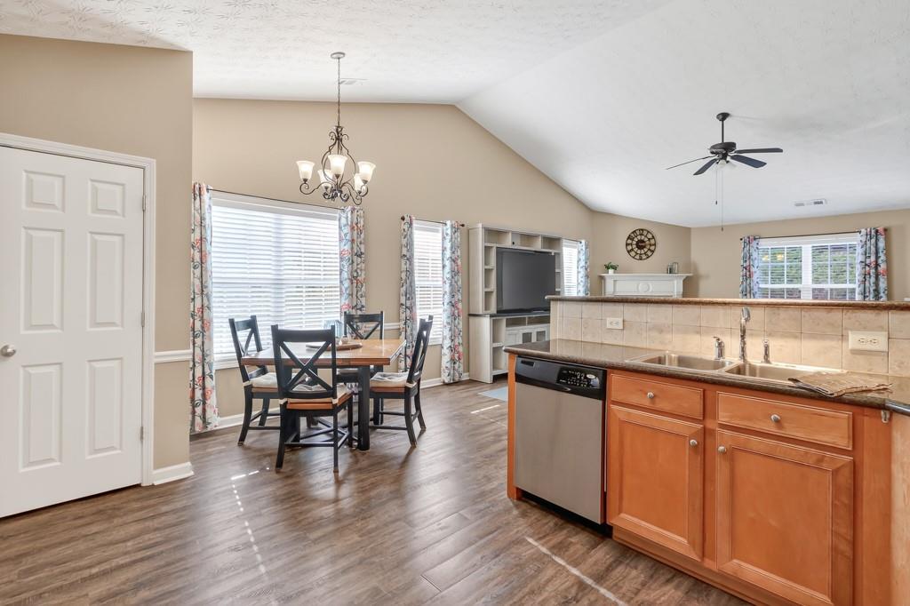 202 Hunters Ridge Canton, GA 30114 - Photo 9 of 30