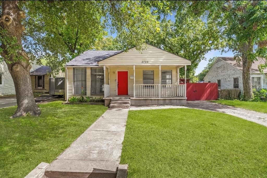 2725 Aster Street Dallas, TX 75211 - Photo 1 of 25
