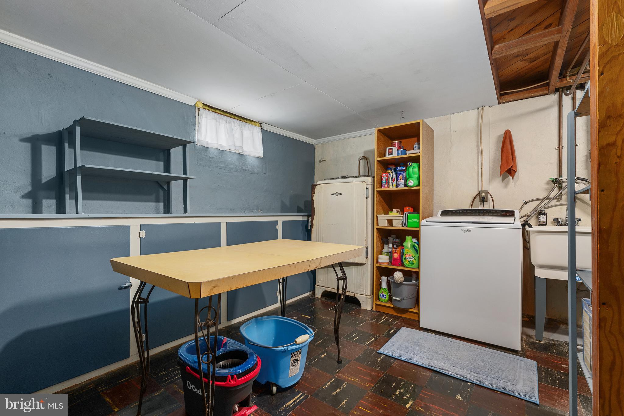 758 North Houcksville Road Hampstead, MD 21074 - Photo 30 of 43 a kitchen with a refrigerator and a stove top oven