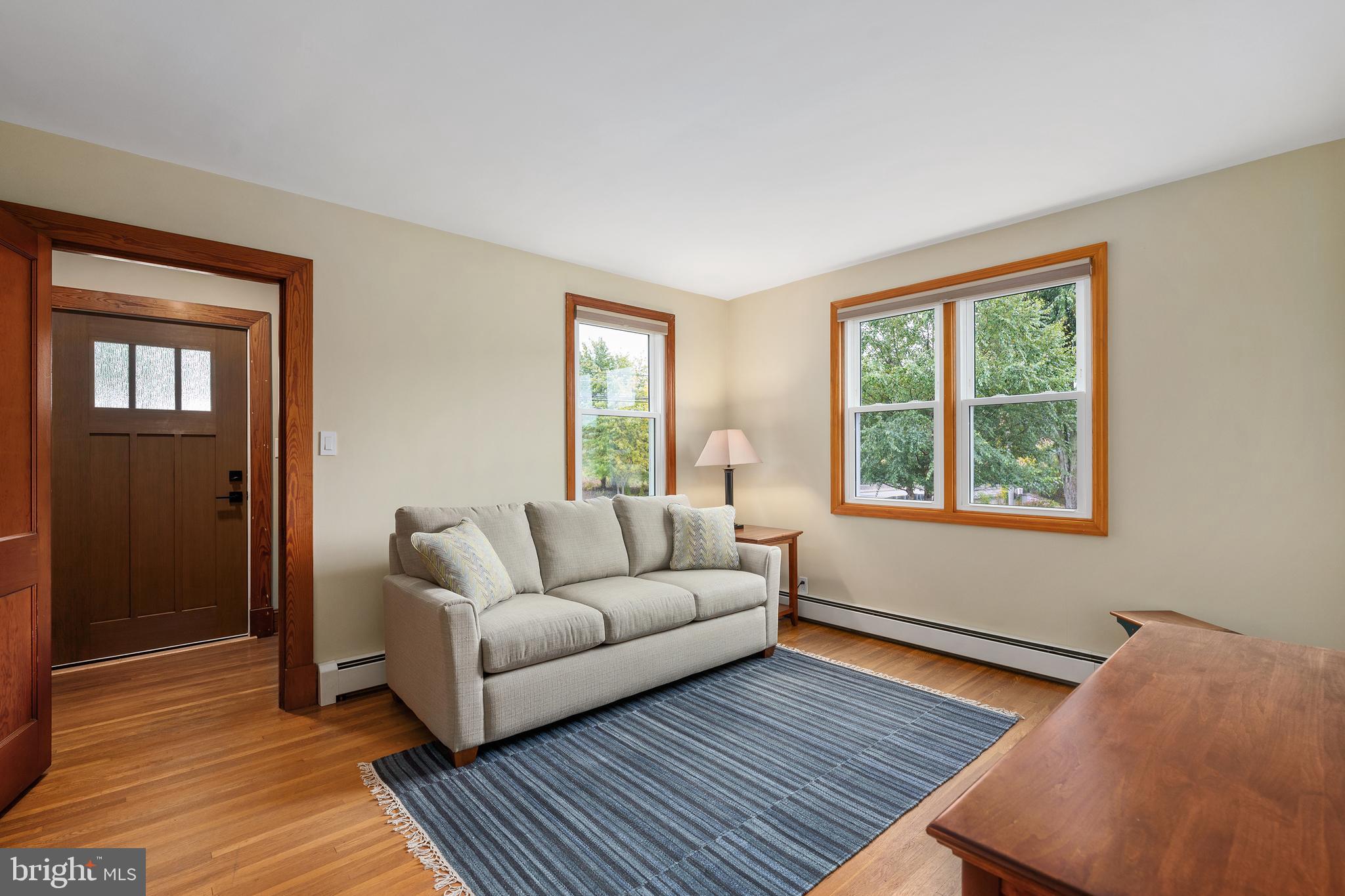 758 North Houcksville Road Hampstead, MD 21074 - Photo 4 of 43 a living room with furniture and a window