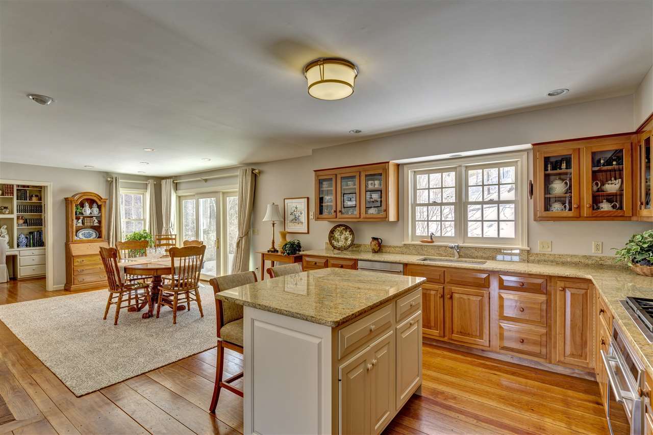 53 Old Farm Road Norwich, VT 05055 - Photo 8 of 40
