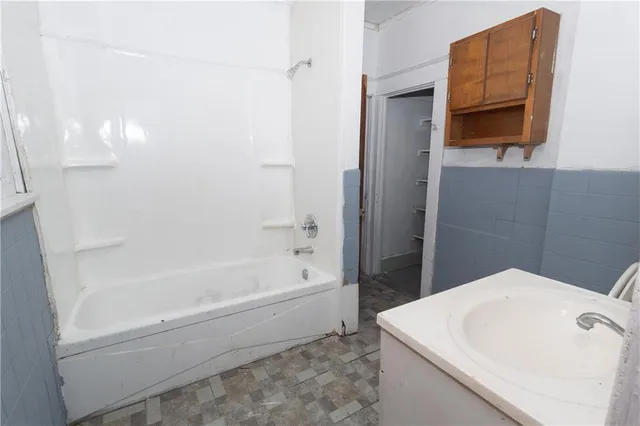 $29,000 | 208 South 16th Street, Independence, KS 67301