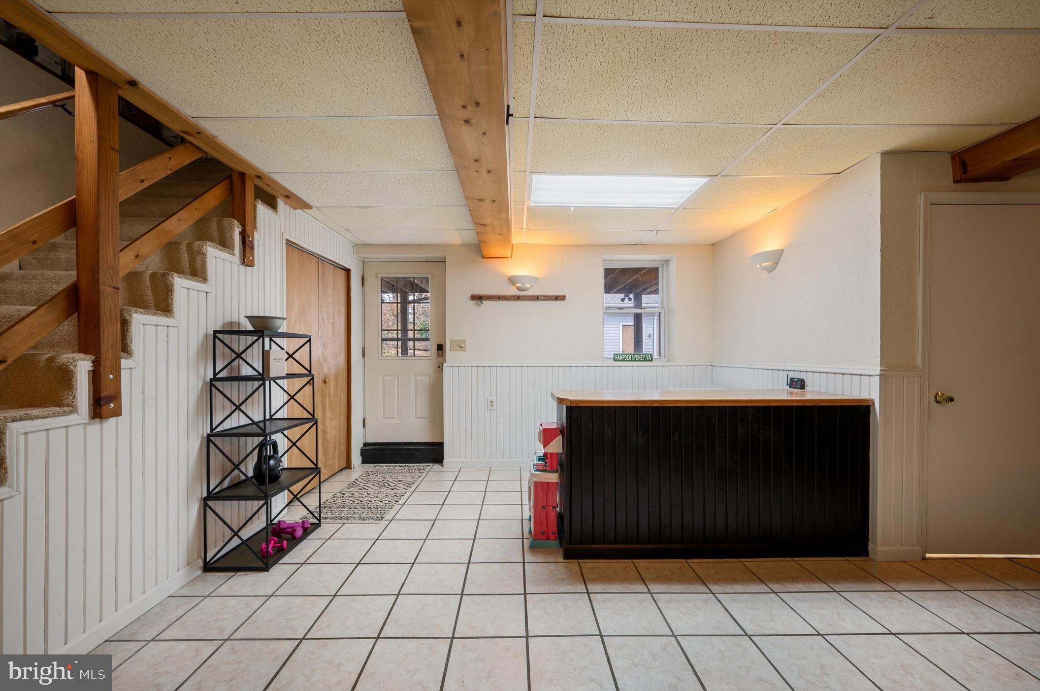 319 Ridge Road Winchester, VA 22602 - Photo 28 of 51 Bar Area